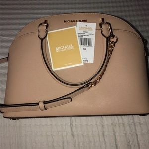 MICHAEL KORS EMMY LARGE DOME STACHEL
